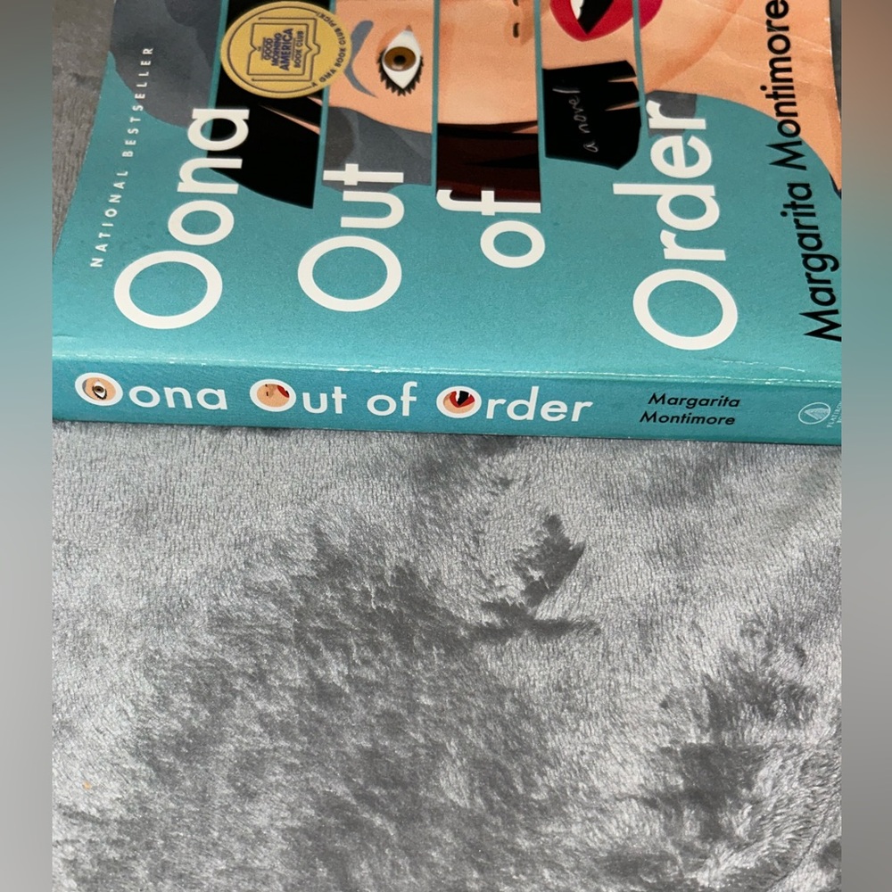 Oona Out of Order: A Novel by Margarita Montimore, 2021, Paperback - Picture 9 of 9